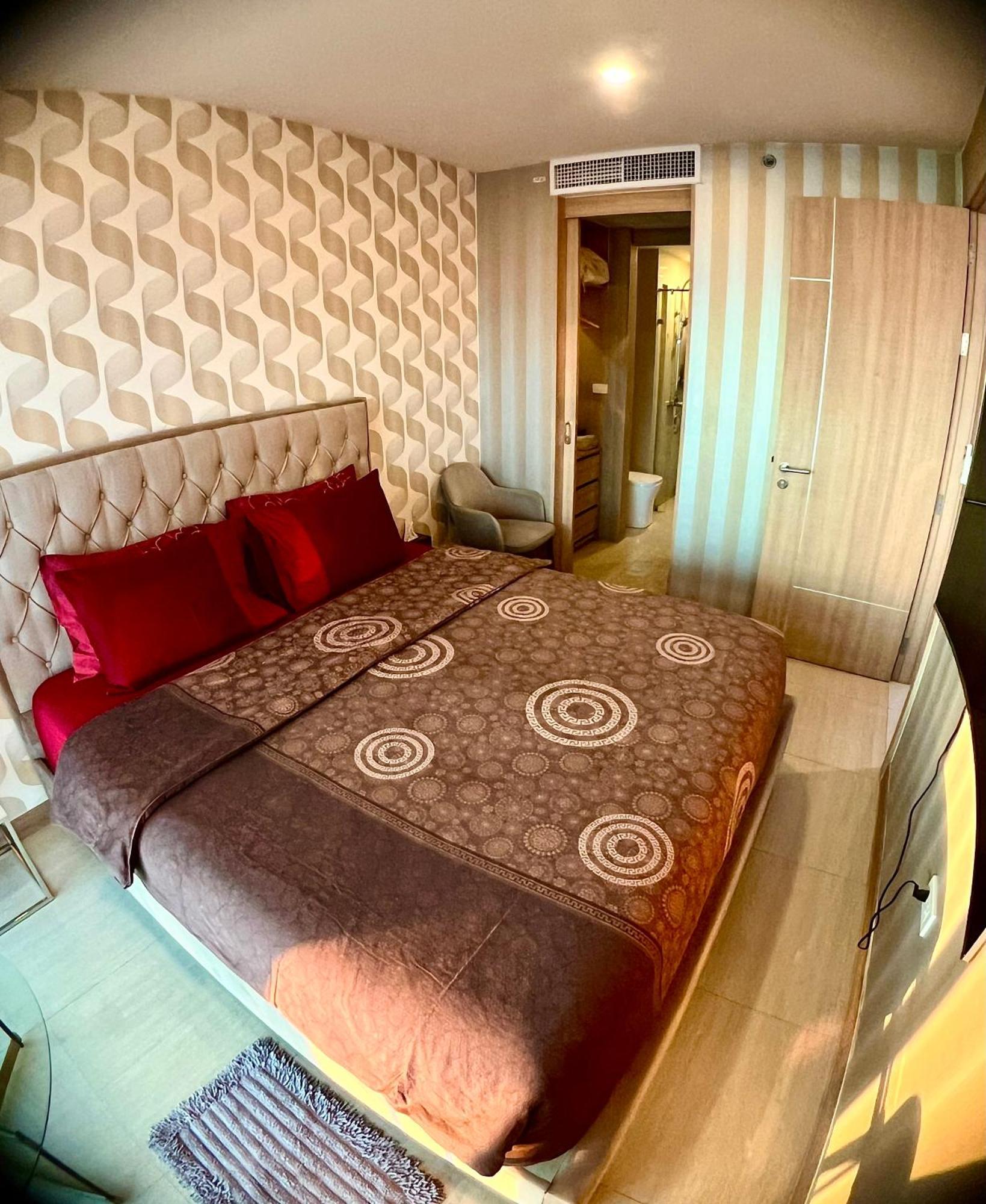 Luxsl Luxury Style Of Life 6 Praia de Jomtien Exterior foto