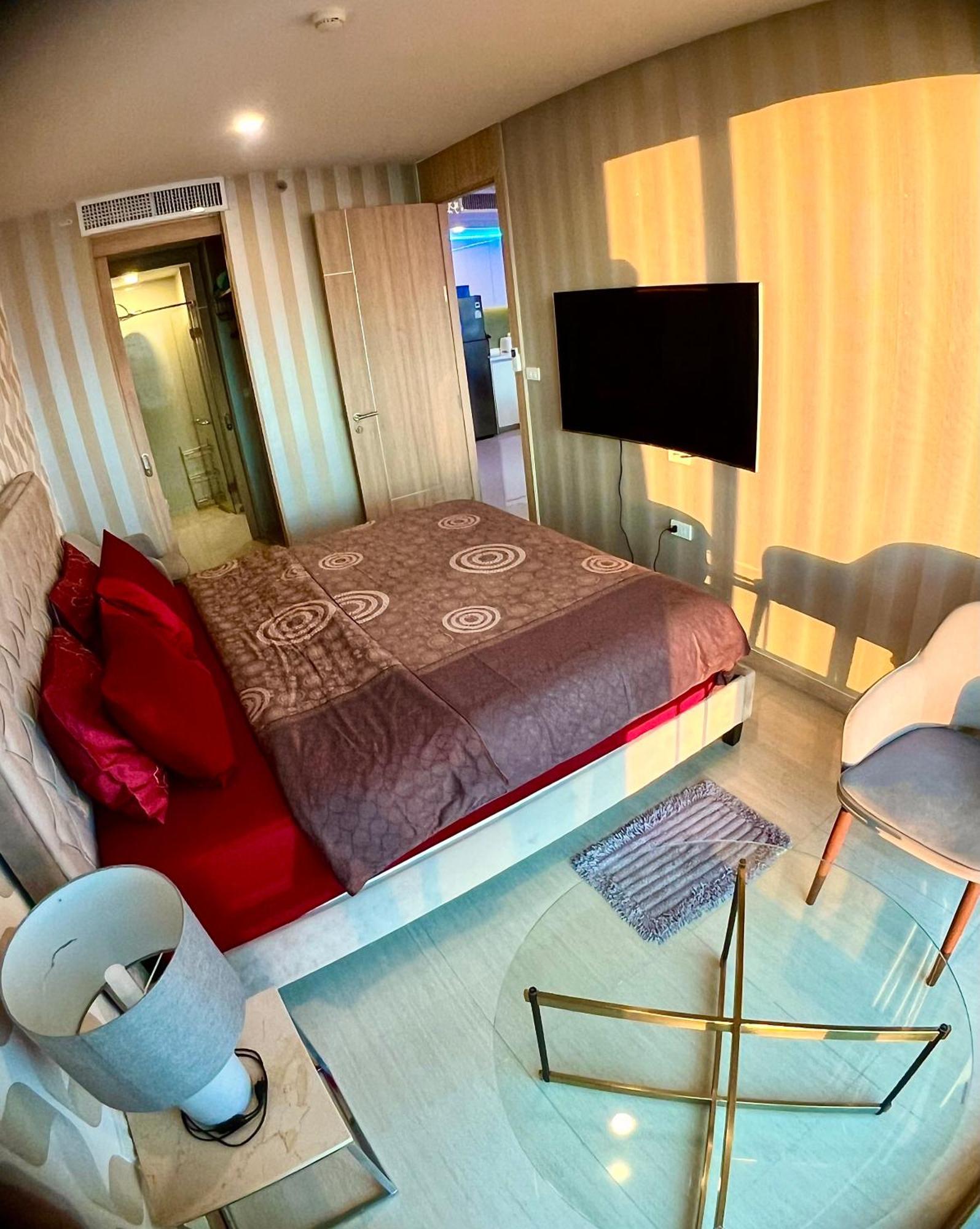 Luxsl Luxury Style Of Life 6 Praia de Jomtien Exterior foto